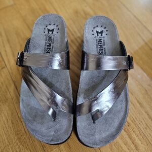 BRAND NEW Mephisto Women's Helen | Metallic | (Grey Odysse, Size US 8/ EU 38)